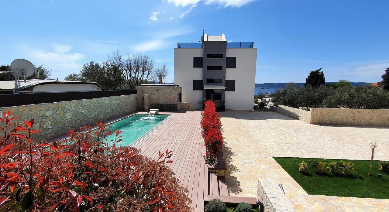 Family Friendly Apartments With A Swimming Pool Sveti Filip I Jakov, Biograd - 19325 Екстер'єр фото